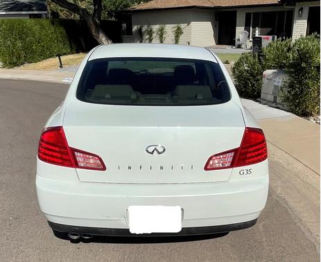 Photo 4 of 16 of 2003 INFINITI G35 Base